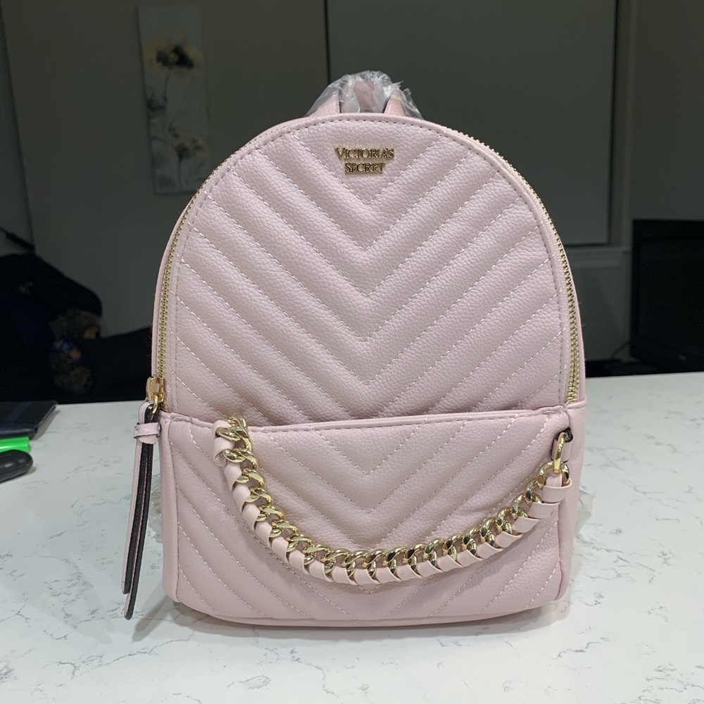 Light Pink Victoriaβs Secret Bag - Picture 2 of 6